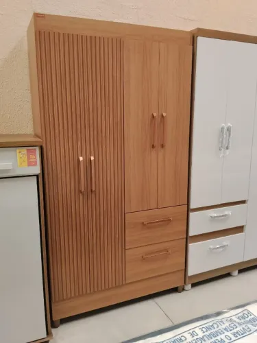 Guarda-Roupa Compacto Solteiro 100% MDF Freijó Ripado com Entrega Rápida