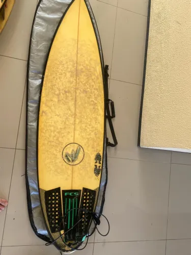 Prancha de surf 26 litros completa
