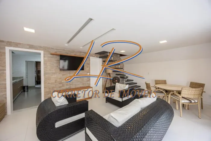 Casa em Condomínio para Locação em Iguaba Grande, Andorinhas, 3 dormitórios, 1 suíte, 3 ba
