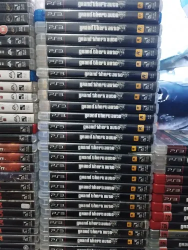 GTA 4 GTA 5 GTA liberty city para ps3