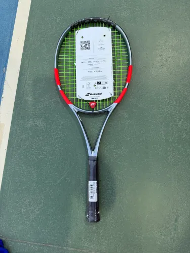 Raquete Nova Nunca Usada Babolat Strick 100 