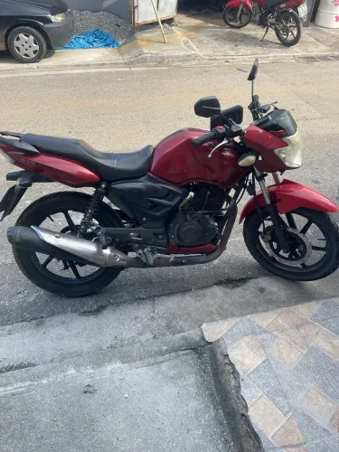 Moto apache 150