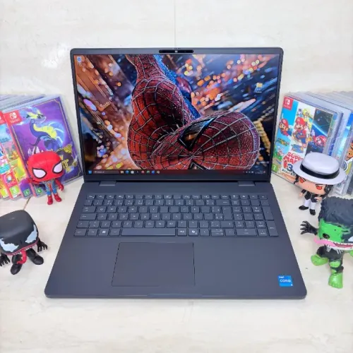 Notebook Dell Pro 16 PC16250 i5-1345U 32GB DDR5 512GB 16" FHD+ 300Nits