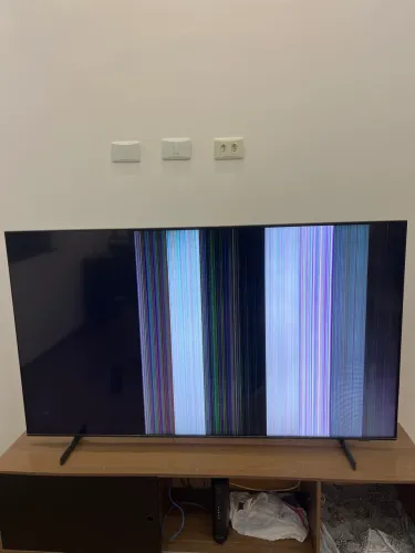 TV Samsung 65? Crystal UHD CU8000 - Para Retirada de Peças