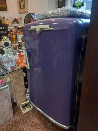 geladeira vintage Crosley Shelvador da década de 1950