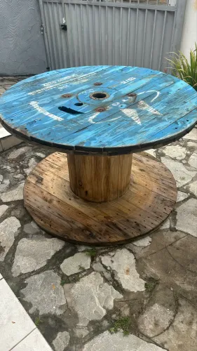 Bobina de madeira para customização