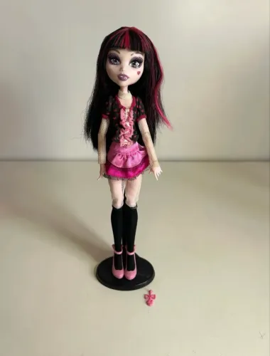 Monster High Draculaura killer style original Boneca Doll usada Ótimo estado