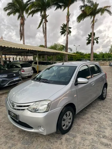 Toyota Etios XS 1.5 Flex 16V 5P Aut. 2017