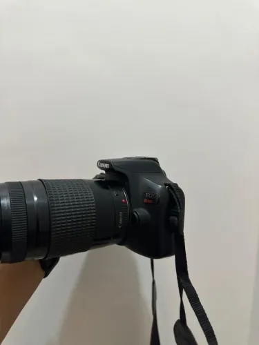 Câmera cânon T7 