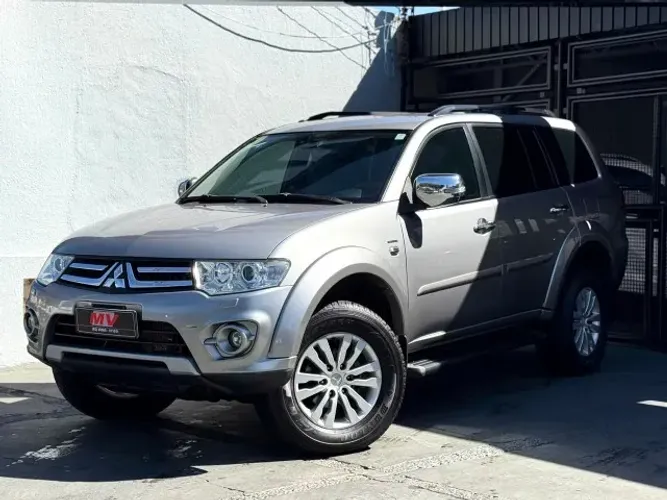 Mitsubishi Pajero HPE 3.5 4X4 Flex 5P Aut. 2016