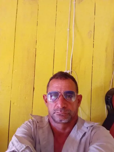 Colônia A venda