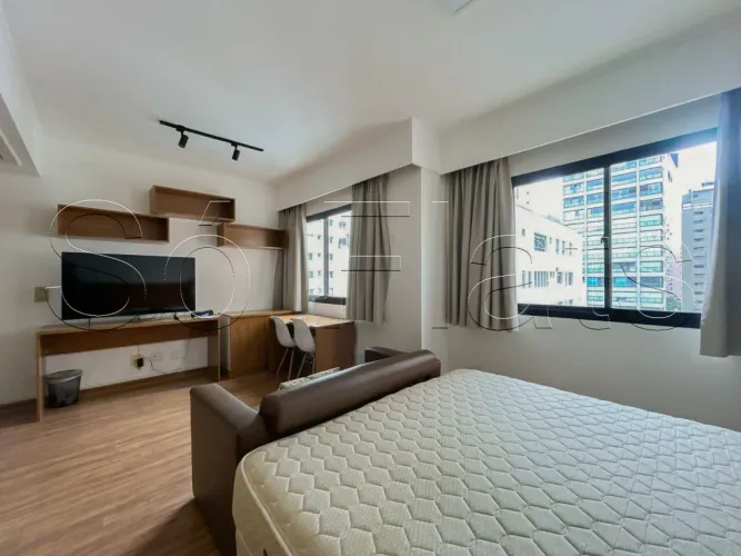 Slaviero Moema, flat disponível para locação contendo 27m² e 1 dormitório.