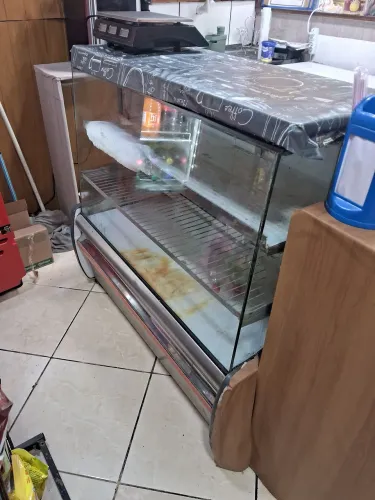 Geladeira expositora