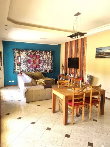 Oportunidade - Sobrado em Condomínio - Condomínio Residencial Ana Maria - Jardim Americano
