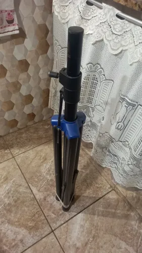 Pedestal para caixa de som
