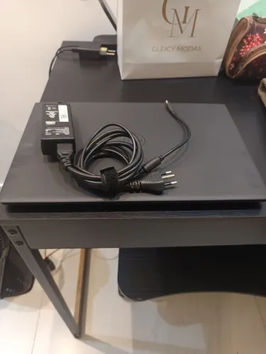 Notebook Dell AMD Ryzen 5 8gb