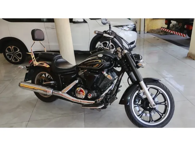 YAMAHA XVS 950 MIDNIGHT STAR 2015 - CUSTOM PREMIUM, ESTILO, CONFORTO E MUITA PERSONALIDADE