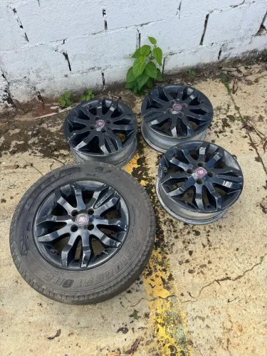 Jogo de Rodas aro 15 Fiat mais barata do mercado