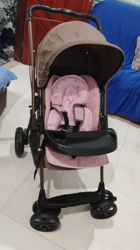 Vendo carrinho de bebê