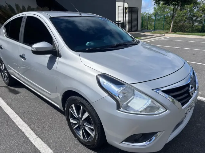 Nissan Versa SL 1.6 16V Flexstart 4P Mec. 2018