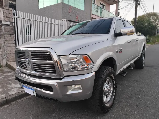 Ram 2500 Laramie 6.7 TDI CD 4X4 Diesel 2012