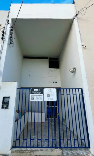Prédio Comercial com 223m² com 3 Consultórios à venda no Farol