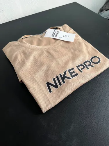 Conjunto e camisa Nike / Adidas