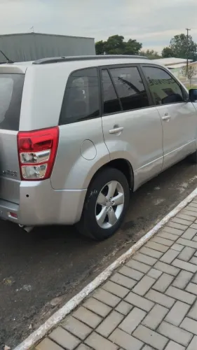 Suzuki Grand Vitara 2.0 16V 4x2/4x4 5P Mec. 2011