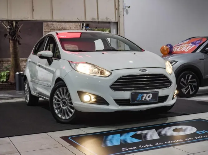 Ford Fiesta Sed. 1.6 8V Flex 4P 2016