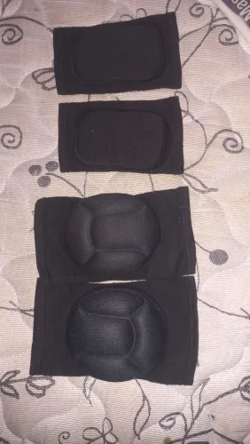 Vende-se conjunto de joelheira e cotoveleira esportiva