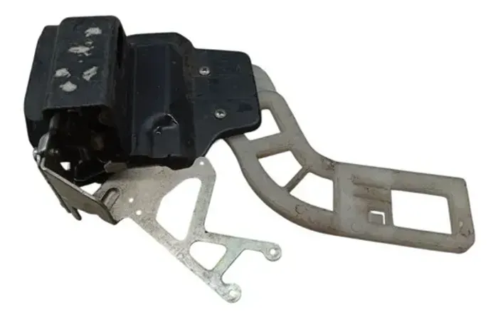 Trava da Porta Traseira Esquerda Kia Sportage 2010 2011