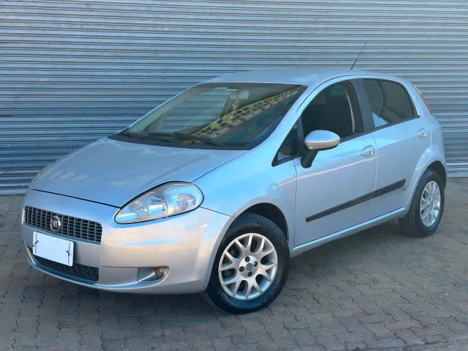 Fiat Punto HLX 1.8 Flex 8V 5P 2009