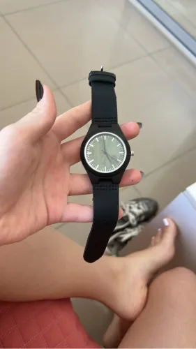 Relógio vintage de quartzo verde com pulseira preta