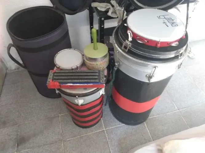 instrumentos musicais