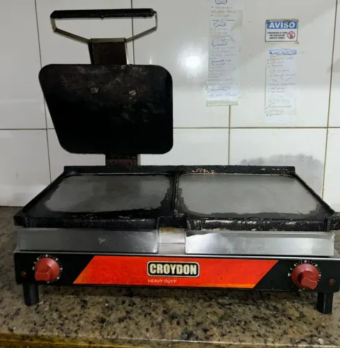 Chapa elétrica 220