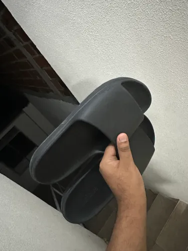 ADIDAS ADILETTE - TAM 44
