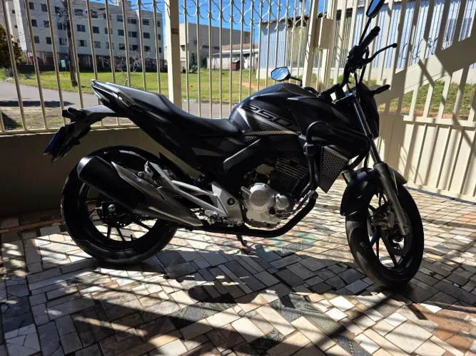 Honda Twitter 250, Ano 2022