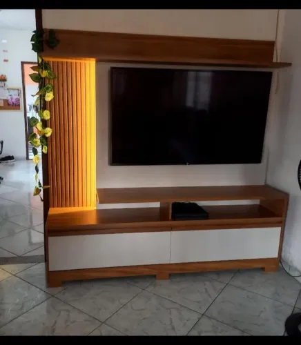 ESTANTE HOME PARA TV COM 2 PORTAS (TUDO MÓVEIS JOÃO PAULO II)