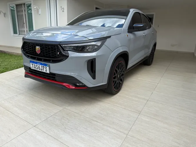 Fiat Fastback Abarth Turbo Flex 1.3 Aut. 2025