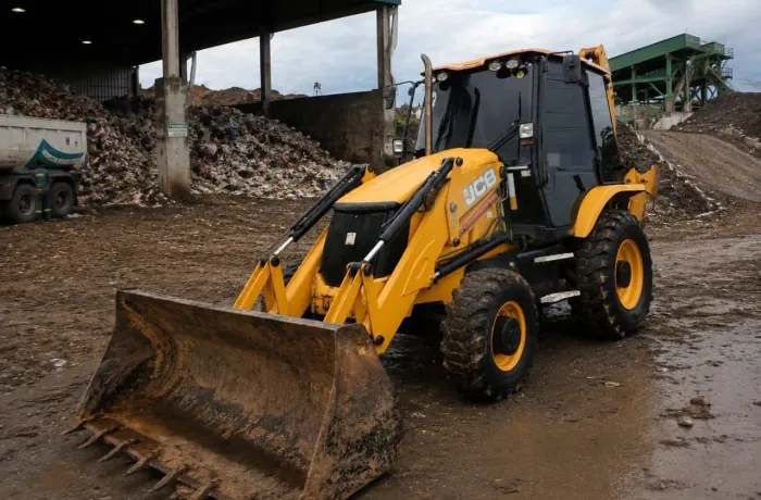 RestroEscavadeira JCB 3CX 2020/2021