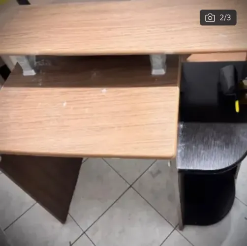 Raque pequeno usado / escrivaninha