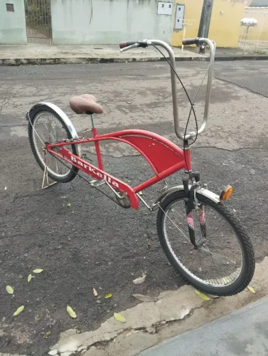 Bicicleta Harley Davidson Chopper.