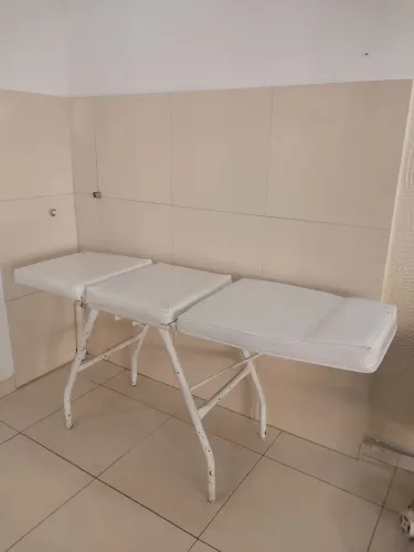 Vende-se uma maca para depilação