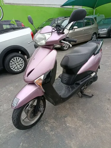 Honda lead 2011