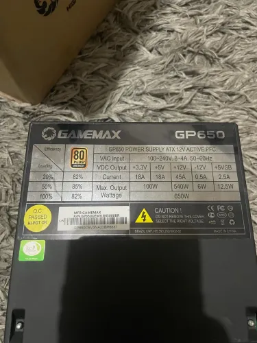 Fonte Pc Gamemax GP650 80 plus Bronze 