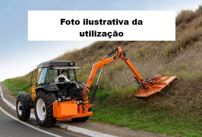 Roçadeira articulada para trator