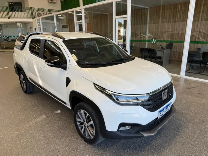 Fiat Strada Volcano 1.3 Flex 8V CD Aut. 2024