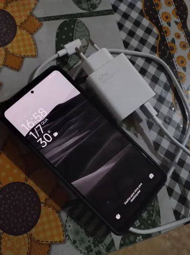 POCO F4 6/128 BLACK