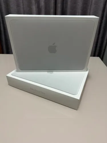 MacBook Neo 2026 - Novo 512g (R$ 5500,00)