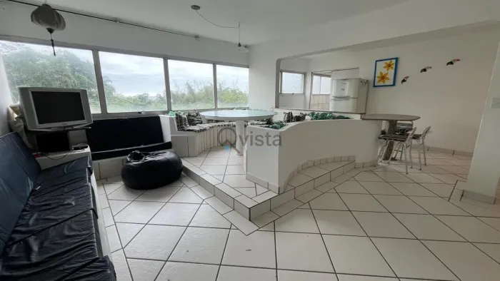 Apartamento à Venda nas Asturias no Guarujá | QVista Inteligência Imobiliária Guarujá